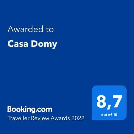 Casa *